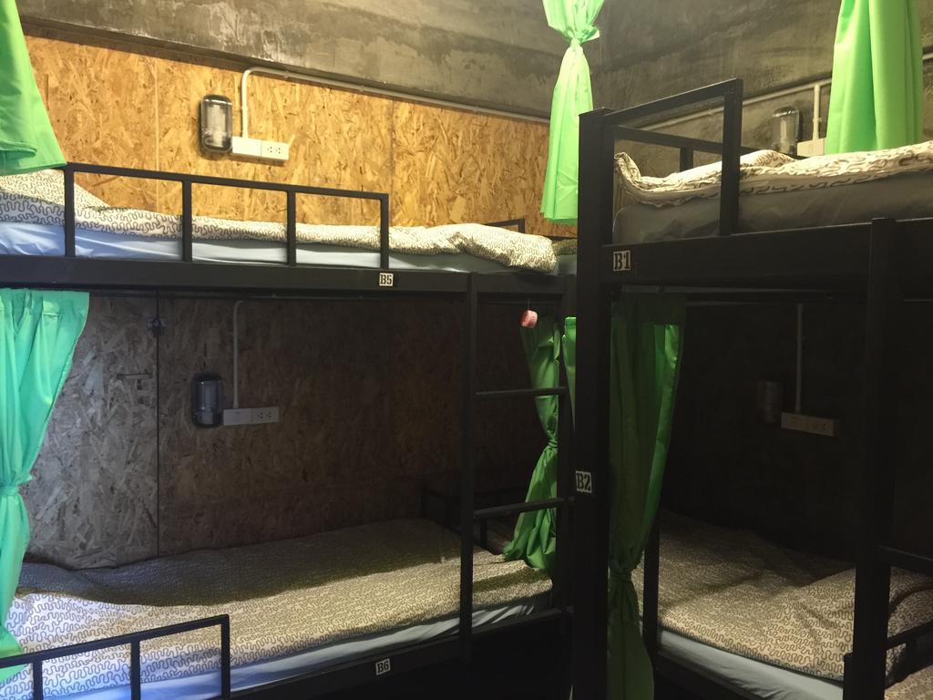 Hometown Hostel Samut Songkhram Quarto foto